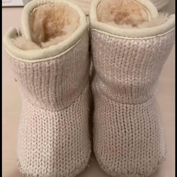 UGG cream knit booties - Picture 2 of 6